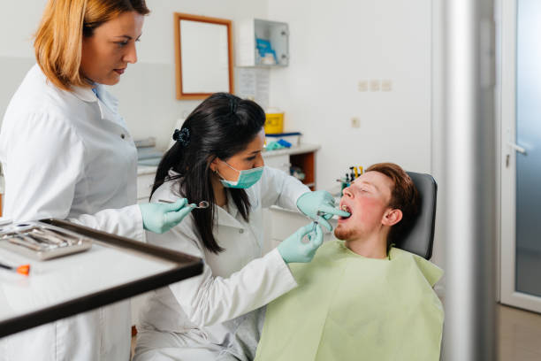 Best Knocked-Out Tooth Emergency  in Glen Cove, NY